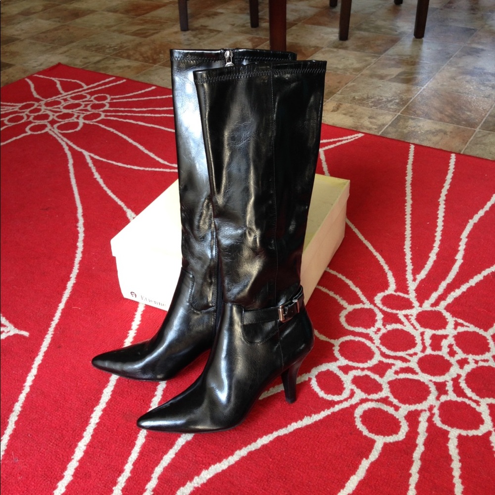 🌸New🌸 Black Leather Boots